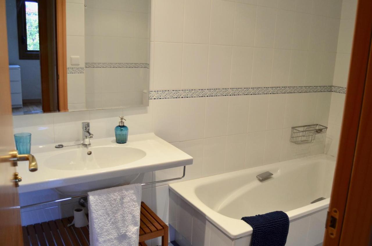 Villa Precioso adosado en Urbanización con campo de golf Mino Exterior foto