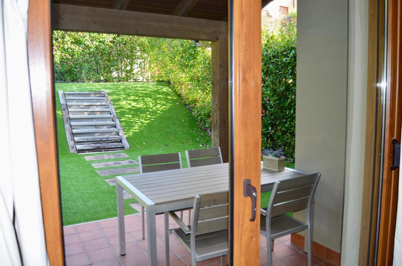 Villa Precioso adosado en Urbanización con campo de golf Mino Exterior foto