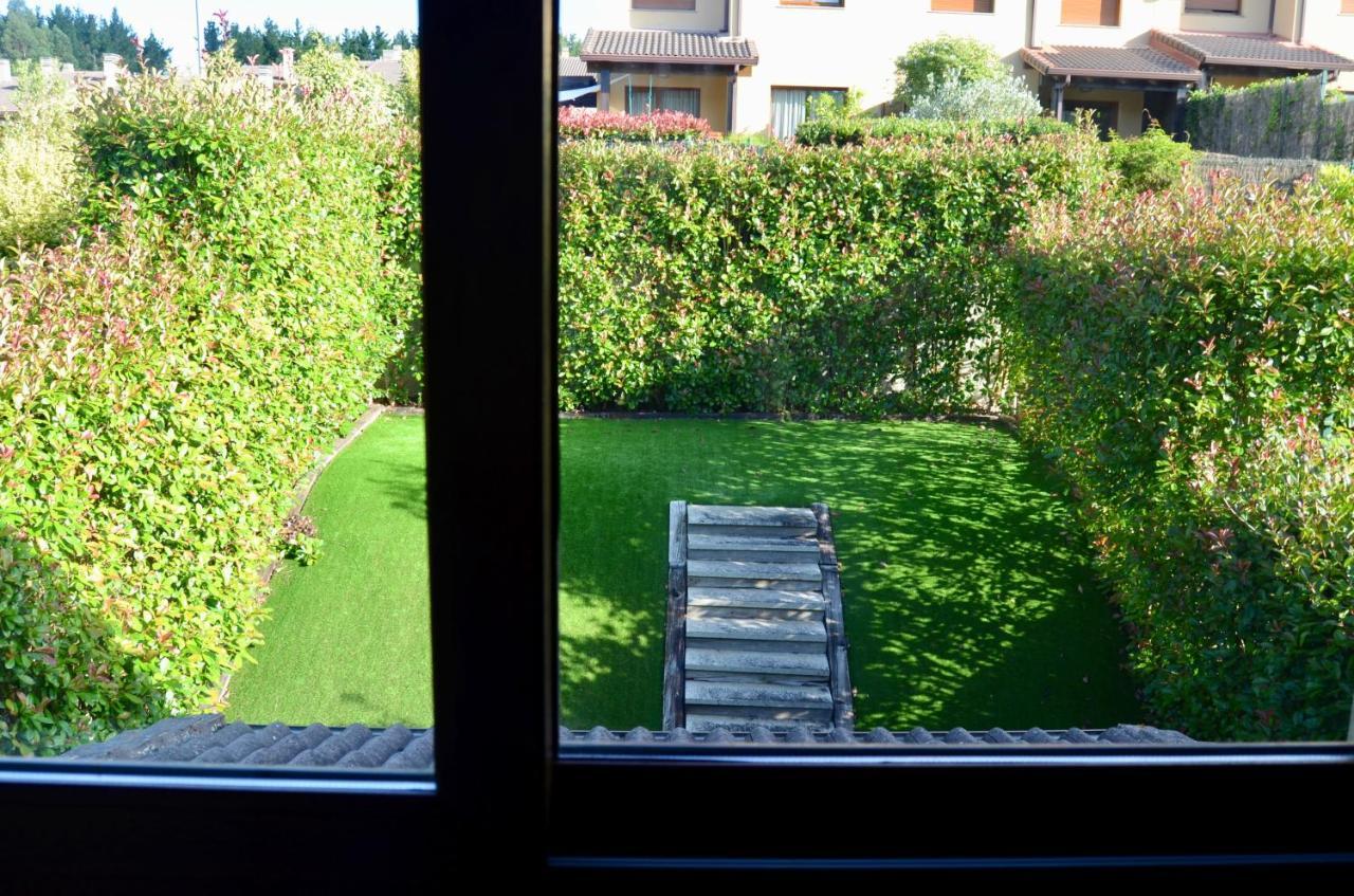Villa Precioso adosado en Urbanización con campo de golf Mino Exterior foto
